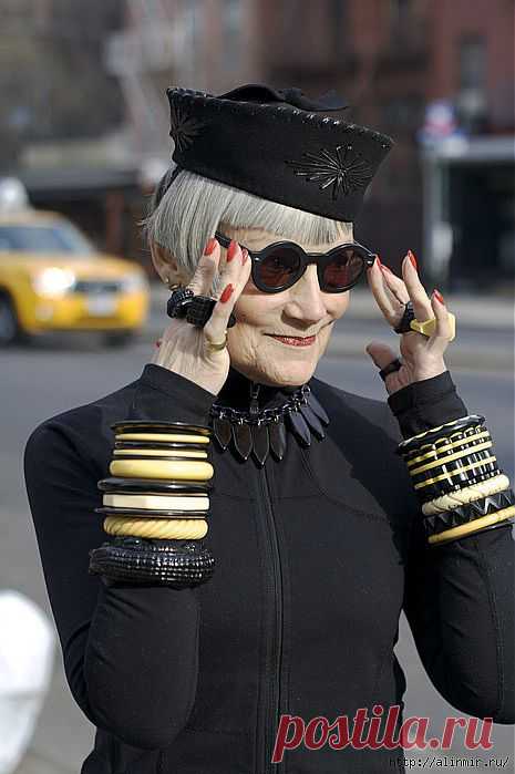 Модные советы для дам бальзаковского возраста.