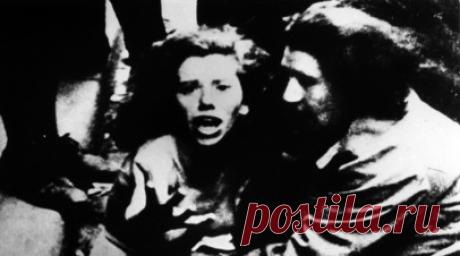 «Один из самых ужасных и кровавых эпизодов»: как украинские националисты уничтожали евреев во Львове. 85 лет назад начался Львовский погром. После того как гитлеровцы вступили на Западную Украину, города региона на какое-то время оказались в полной власти пришедших с вермахтом украинских националистов. Одной из первых их акций стало массовое уничтожение евреев во Львове. Тысячи людей были жестоко убиты, многие подверглись грабежам и насилию. По словам историков, львовские события стали…