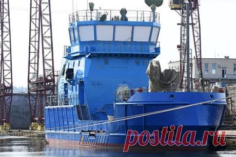 Новый «Буян-М» получит вдвое больше «Калибров». Судостроительная корпорация «Ак Барс» разработала эскизный проект малого ракетного корабля проекта 21635 «Сарсар», который сможет нести 16 крылатых ракет «Калибр». Новый МРК получит винты вместо водометных движителей. «Мы предлагаем новый проект как флоту, так и на экспорт», — сообщил глава корпорации Ренат Мистахов.