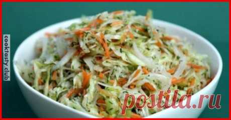 Капуста получается очень вкусной и моментально «сметается» с стола! Приготовление: Итак, нашинковать 2 кг свежей капусты, натереть 3-4 морковки на крупной терке,4 зубчика крупного зимнего чеснока порезать. Залить маринадом немного остывшим: на 1 литр воды — 1/2 стакана сахара,2ст.л крупной соли с горкой, 10 штучек перца горошком, 5 гвоздичек, 4 шт. лаврового листа — прокипятить […]