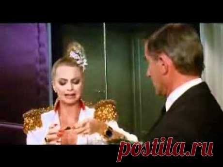 Курт Рассел и Голди Хоун в фильме "За бортом".