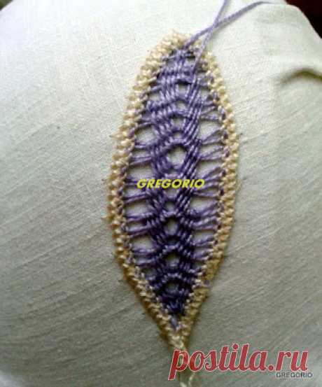 PIZZO MACRAME' RUMENO - POINT LACE : RICAMO ad AGO