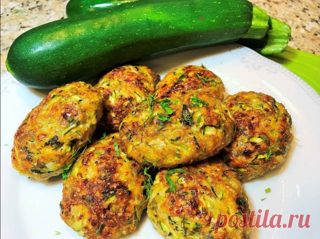 Котлетки из кабачков придутся по вкусу даже тем, кто не любит этот овощ: простой и быстрый рецепт