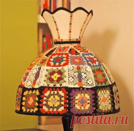 Самые разные изделия, выполненные из"бабушкиного квадрата".