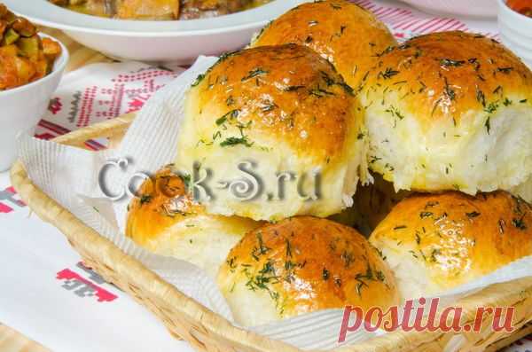 Пампушки с чесноком