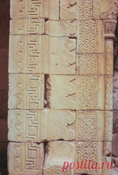 Ak portal leftJIngham.jpg (2000×2972)