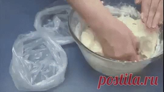 ТЕСТО  ДРОЖЖЕВОЕ...МОЖНО  ЗАМОРОЗИТЬ........
Дрожжевое тесто для ленивых! Рецепт дрожжевого теста за 5 минут!
Я хоть и люблю 