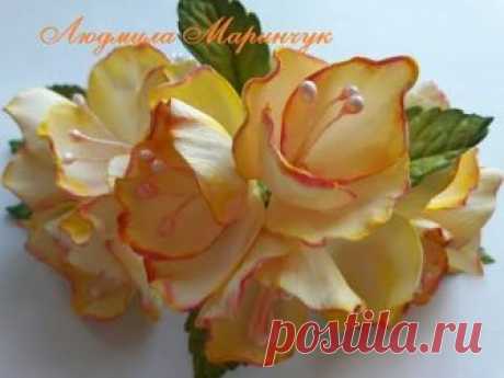 Сcылка на магазин: https://vorona.od.ua В этом мк я предлагаю вам изготовить заколку из маленьких цветов! Способ простой а цветы с фоамирана! Подписывайтесь в...