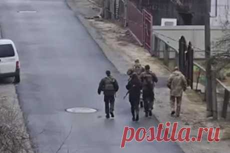 На Украине признали рассылку повесток умершим гражданам. Путаница, согласно сообщению киевского ТЦК, произошла из-за отсутствия обновления данных.