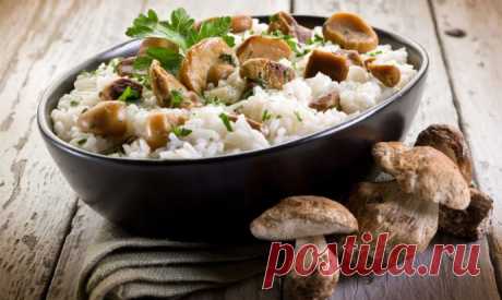 ​Рисовая каша с капустой и грибами