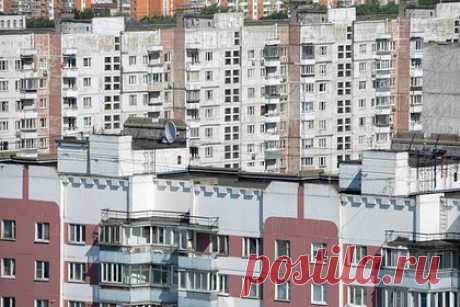 В России спрогнозировали падение цен на недвижимость. Цены на недвижимость в России сейчас будут расти, однако в следующем году возможно падение, полагает руководитель агентства недвижимости «Тренд Хаус» Ксения Аверс. Грядущее увеличение стоимости обусловлено тем, что традиционно ноябрь и декабрь — месяцы, когда на рынке недвижимости происходит большое количество сделок.