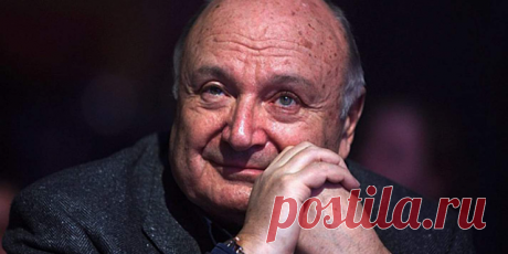 «На каких женщинах нужно жениться»: мудрые цитаты М.Жванецкого
Попалась мне на глаза фотография Михаила Жванецкого с его женой Натальей. Разница в возрасте у пары 32 года, что не мешает им счастливо жить с 1991 года. 29 лет вместе, это хороший срок, явно брак не по расчету, а по интересам. И вспомнилось мне, что сатирик в своих выступлениях как-то давал советы мужчинам о том, […]
Читай пост далее на сайте. Жми ⏫ссылку выше