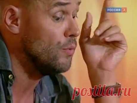 Максим Аверин читает &quot;Одиночество гонит меня...&quot; А.Межирова - YouTube