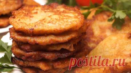 Брамбораки 



Брамбораки (Драники по-чешски). Получаются невероятно вкусными, сытными, нежными, вкусными, ароматными и хрустящими. Готовятся довольно просто, попробуйте!
ИНГРЕДИЕНТЫ
Картофель – 500гр.
Грудинка …