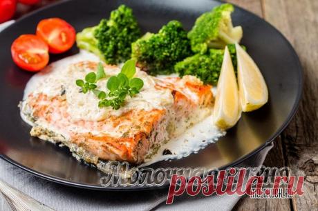 Форель в духовке – 15 рецептов, чтобы рыба была сочной Простые рецепты с фотографиями, по которым запеченная в духовке форель всегда будет сочной. Вкусная рыба без хлопот.