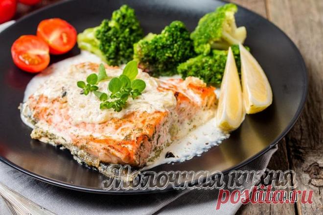 Форель в духовке – 15 рецептов, чтобы рыба была сочной Простые рецепты с фотографиями, по которым запеченная в духовке форель всегда будет сочной. Вкусная рыба без хлопот.