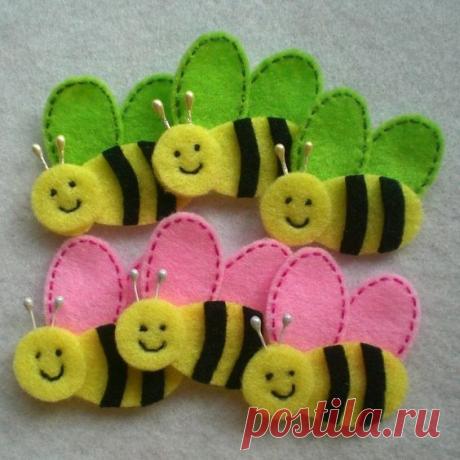 Handmade Bee Felt Applique (Light Yellow Body with Neon Green / Light Pink Wings)