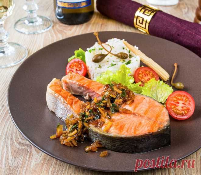 Пряные стейки из лосося с имбирем