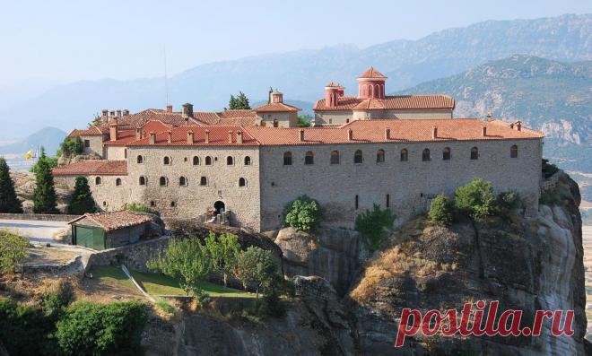 Метеоры, монастыри на скалах Греция