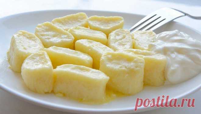Tinginiai (ežiukai arba durniukai, tiesiog varškės virtinukai) Tinginiai (ežiukai arba durniukai, tiesiog varškės virtinukai) - labai gardus patiekalas, kurį nesunkiai pasigaminsite pagal pateiktą receptą šioje svetainėje. Daug gerų ir išbandytų receptų vienoje vietoje, kuriuos tiesiog privalote išmėginti!