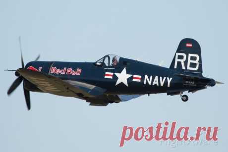 US Navy, F4U 4 Corsair.