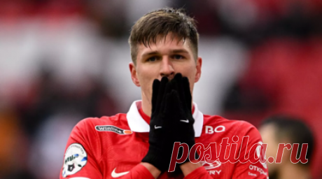 Литвинов обвинил Соболева в симуляциях в штрафной площадке. Защитник «Сочи» Вячеслав Литвинов рассказал об игре против нападающего «Спартака» Александра Соболева. Читать далее