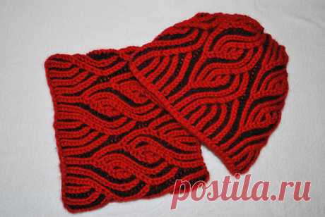 Hat and collar set, knitted hat, beanie, collar, circle scarf, gift for sister, handmade, black red  knitted set, brioche hat and collar Beautiful set of red black hat and collar! A good gift for your relatives or friends. Handmade with care and yarn of soft wool. Black yarn is 100% soft wool and red yarn is 35% wool, 40% acrylic and 25% alpaca  The set is designed for head of 54-56 cm (21-22 inches), hight of hat - 22