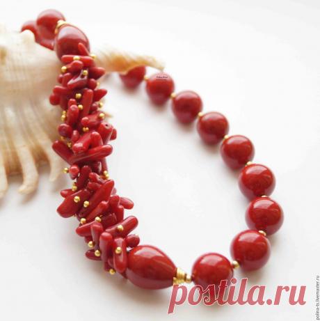 Купить Асимметричное колье &quot;Красное-прекрасное!))&quot; майорика, коралл - колье, комплект украшений, polina arina