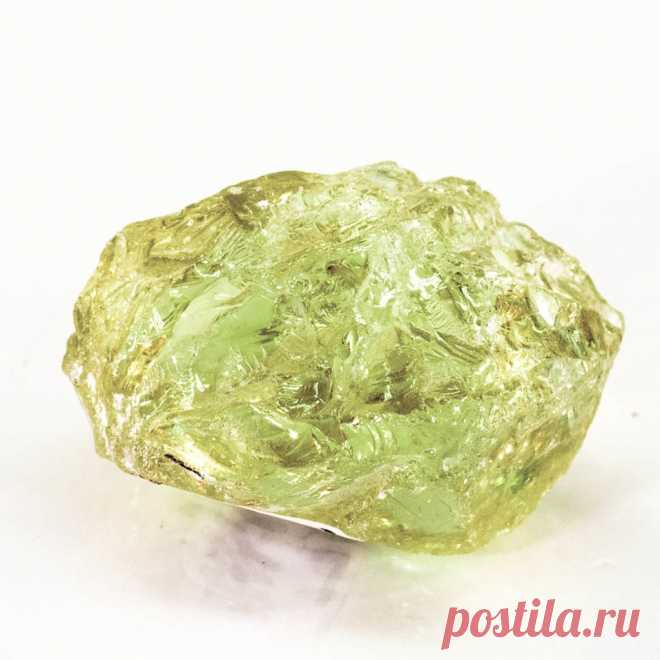 Yellow - Green Apatite Specimen - Buy Now | Tushita Heaven