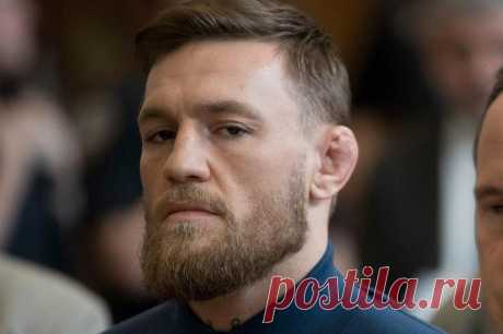 Макгрегор грубо высказался в адрес российского чемпиона UFC Махачева. Он назвал спортсмена «тупицей».