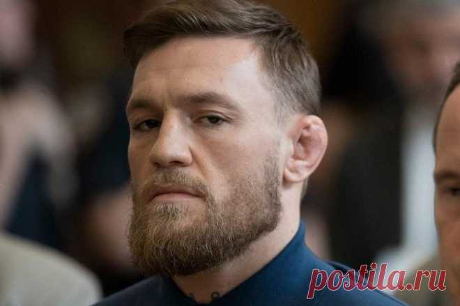 Макгрегор грубо высказался в адрес российского чемпиона UFC Махачева. Он назвал спортсмена «тупицей».