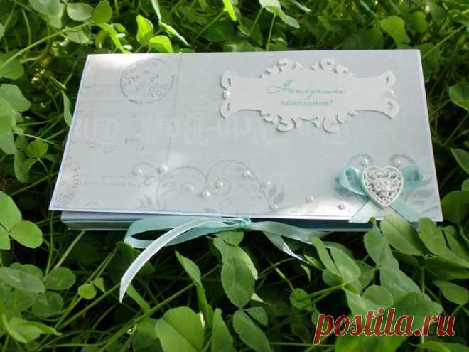 Шоколадница - красивая упаковка для сладкого и денежного подарка, приятно удивит и обрадует близкого вам человека. возможно изготовление на заказ, с учетом ваших пожеланий.