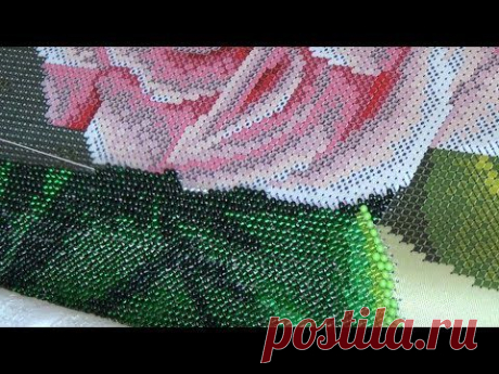 Процесс вышивки бисером на станке + болталка - YouTube