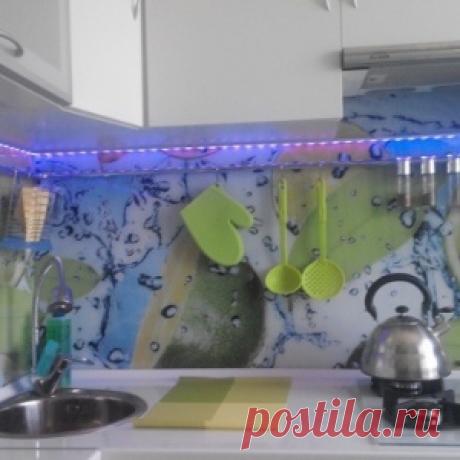 Кухня в "хрущевке" 6 кв.м - недорогой и очень красивый ремонт