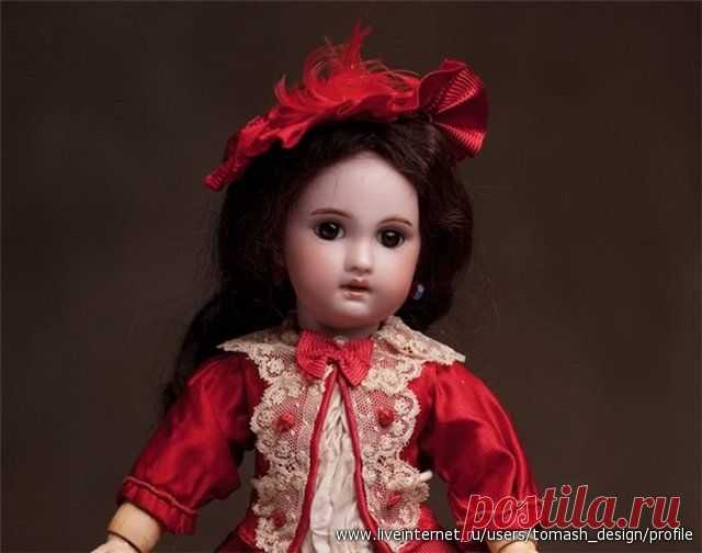 Антикварные куклы ..