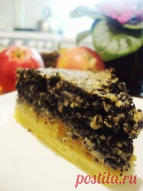 Мазурек с яблоками и маком