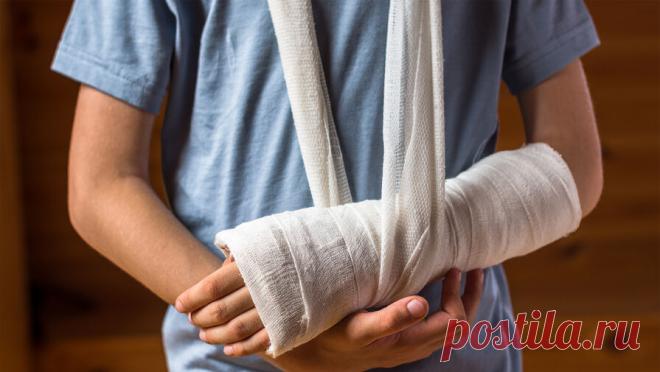 Врач рассказал, какие профессии чаще всего приводят к инвалидности пальцев. Повреждения кисти рук — одна из самых частых причин временной потери трудоспособности. О том, представители каких профессий чаще всего получают травмы пальцев, и почему именно руки становятся "мишенью" производственных ...