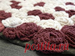 Коврик из роз крючком
