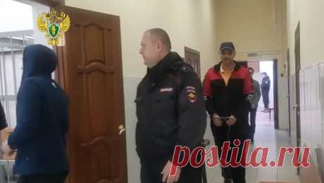 Приговоры за дебоши в колонии вынесли 15-ти арестантам в Самаре. В Самаре суд приговорил к срокам за дебоши в колонии 15 арестантов. Об этом сообщает прокуратура региона. Суд установил, что в феврале 2019 года отбывавшие наказание в колонии обвиняемые участвовали в массовых беспорядках, целью которых ...