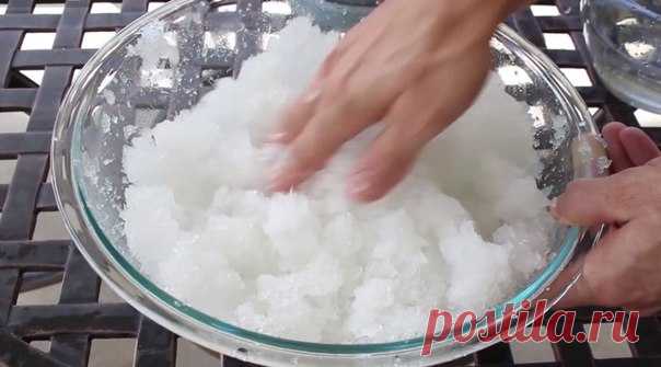 Этот человек использует подгузники в садоводстве. То, до чего он додумался, — просто гениально!