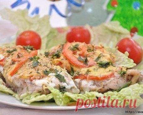 РЫБА, ЗАПЕЧЁННАЯ С ПОМИДОРАМИ
