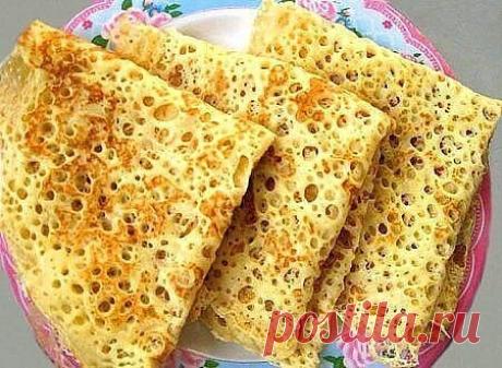 Тесто для блинов – разнообразные варианты приготовления

Считается, что выпекание блинов — настоящее искусство. Ведь нужно знать точное количество тесто, которое требуется вылить на сковороду, чтобы получить тонкий блин, вовремя мастерски его перевернуть. И таким образом получить ароматную горку превосходных блинов.

На самом деле особых сложностей в приготовлении этого блюда нет. Итак, выбираем рецепт, готовим тесто, выпекаем блины, придерживаясь рекомендаций, — и у нас в...