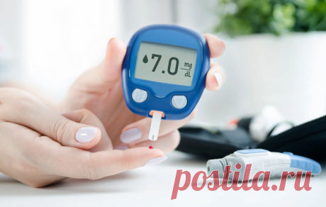 Сахар 7 ммоль/л натощак: тревожный звоночек или норма? Разбираемся вместе с эндокринологом 🩺 Статья автора «Женская Академия стройности, здоровья и красоты» в Дзене ✍: Здравствуйте, дорогие друзья сладкоежки! Сегодня мы поговорим о том, что волнует многих из нас — о сахаре крови.