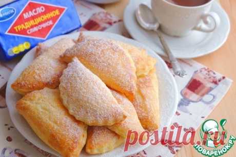 Пирожки-слойки с творогом - кулинарный рецепт