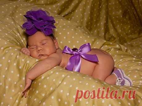 ЕСЛИ ВАМ НЕ НУЖНЫ ДЕНЬГИ - ПРОХОДИТЕ МИМО!!!
Мое предложение для тех, кто НУЖДАЕТСЯ в хорошем ДОХОДЕ, при этом НЕ готов: 
-вкладывать деньги, 
-заниматься продажами, 
-тратить много времени!
Если вы желаете научиться зарабатывать ничем НЕ РИСКУЯ, присоединяйтесь в мою команду по ссылке ниже и я НАУЧУ ВАС как это делать!!