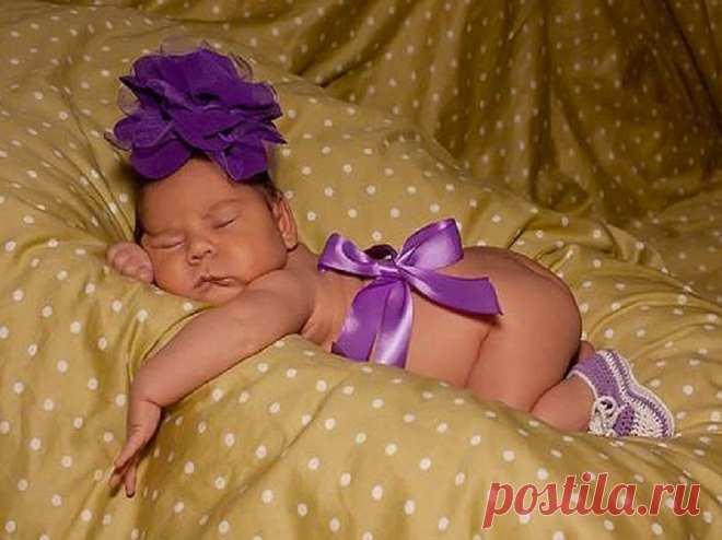 ЕСЛИ ВАМ НЕ НУЖНЫ ДЕНЬГИ - ПРОХОДИТЕ МИМО!!!
Мое предложение для тех, кто НУЖДАЕТСЯ в хорошем ДОХОДЕ, при этом НЕ готов: 
-вкладывать деньги, 
-заниматься продажами, 
-тратить много времени!
Если вы желаете научиться зарабатывать ничем НЕ РИСКУЯ, присоединяйтесь в мою команду по ссылке ниже и я НАУЧУ ВАС как это делать!!