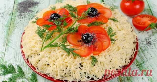 «Красные маки» с курицей и грибами. По-летнему ярко, по-домашнему вкусно. — Домашняя кулинария