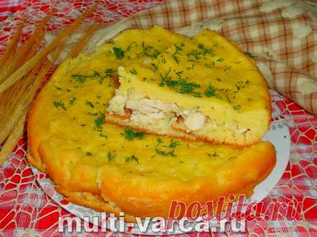 Пирог с курицей и картошкой в мультиварке