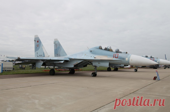 Минобороны России получило партию новых истребителей Су-30СМ2. Также ВКС получили партию учебно-боевых Як-130.