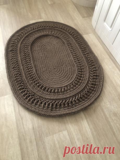 Ковер из полиэфирного шнура | Вязание крючком. Ваши работы Ковер из полиэфирного шнура 5 мм с сердечником.